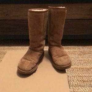UGG Classic Tall Size 7 Chestnut
